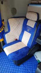 Sitzbezüge für MP5 MP4 ACTROS L ab 2024 mit Sitzecke-Solostar blau-beige Old Skool 