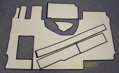 Kunstleder Fußmatten für Mercedes Actros MP5 und MP4 Solostar, beige-glatt. Umrandung schwarz 8 CM