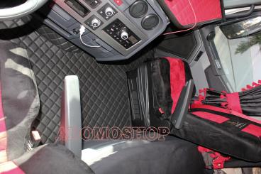 Kunstleder Fußmatten für RENAULT T mit ebenem Boden ab 2014 in schwarz 