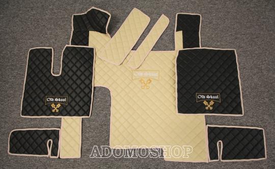 Kunstlederfussmatten für MAN TGX ab 2007 beige - schwarz Old Skool 