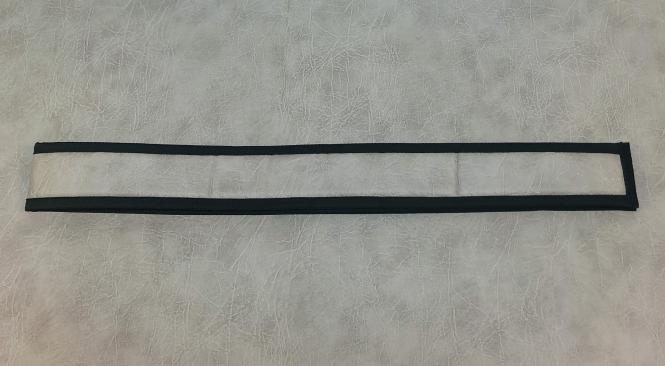 Fahrer Sockelverkleidung für den niedrigen Sitzsockel -8cm. GLATT, grau schattiert  