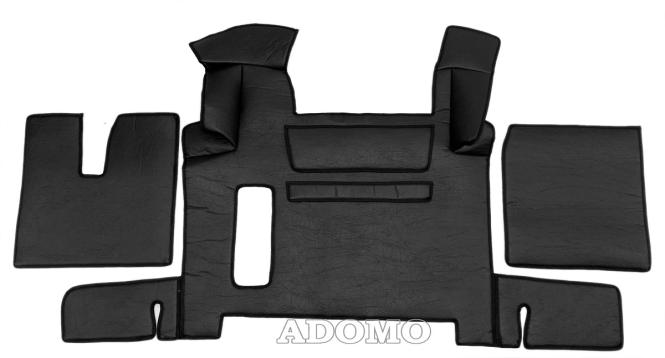 Kunstlederfußmatten für Man TGX 2018 - 2020 schwarz - glatt, Umr. schwarz 