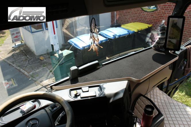 Ablagetisch für Mercedes Actros MP5 und  Mp4 XXL NEU in beige 