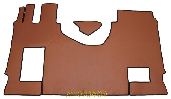 Kunstlederfußmatten mit Sitzsockel für MP5 und MP4 braun-glatt Umr. schwarz, klappbar 