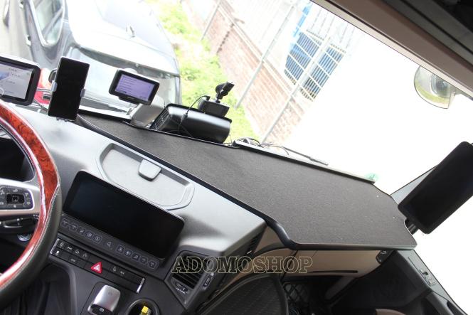 Ablagetisch für Mercedes Actros MP5 und  Mp4 XXL NEU in schwarz 