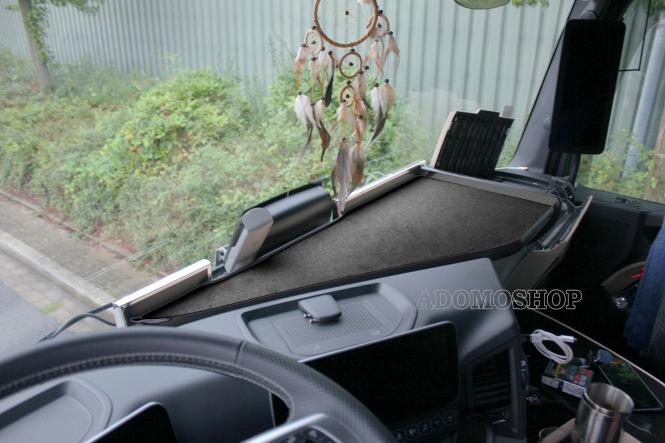 Mitteltisch Ablage für Actros MP5 und  Mp4, schwarz-nickel 