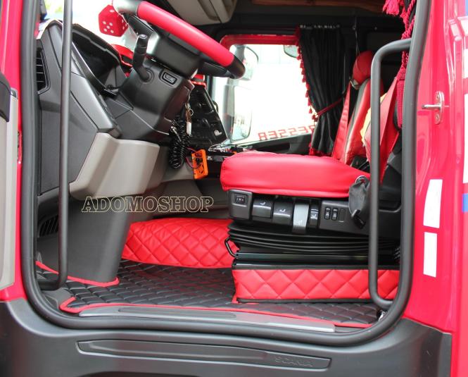 Kunstleder Fußmatten für SCANIA R ab 2017 Die neue R-Baureihe, klappbarer Beifahrersitz in schwarz-rot 