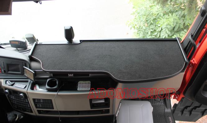 Ablagetisch Man Tgx ab 2007 bis 2020, Ausschnitt für Spurassistenten in schwarz 