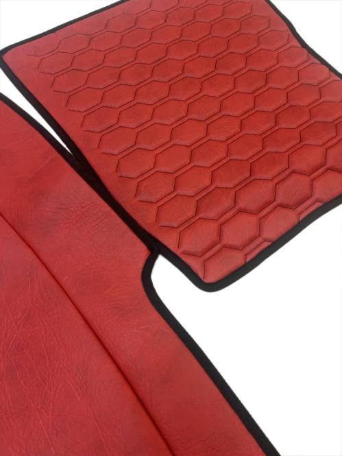 Kunstleder Fußmattenset für Volvo FH4, FH5 in rot glatt 