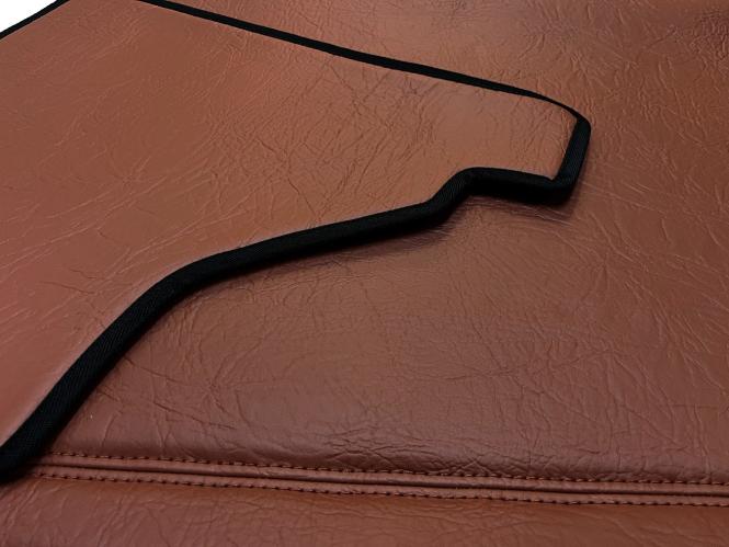 Kunstlederfußmatten mit Sitzsockel für DAF ab 2021 XG, XG+ braun GLATT 