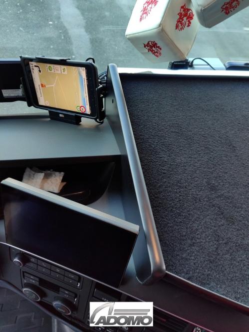 Ablagetisch für Volvo  FH5 in schwarz-EXTRA GROSS  