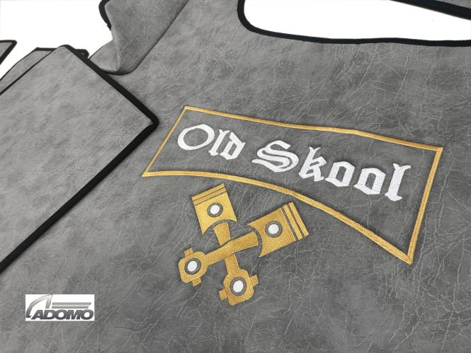 Kunstlederfußmatten für Man TGX ab 2020 grau, großes Logo 