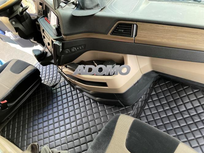 Kunstlederfußmatten für Man TGX ab 2020 NEW schwarz-matt 