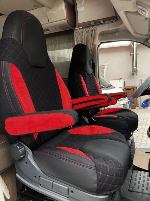 Wohnmobil Sitzbezüge für Fiat Ducato ab 2015, mit 4 Armlehnen, rot-schwarz 
