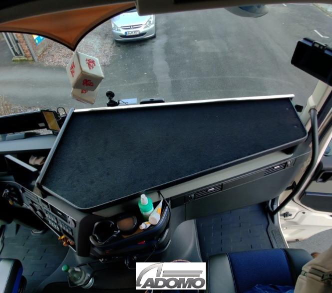 Ablagetisch für Volvo  FH5 in schwarz-EXTRA GROSS  