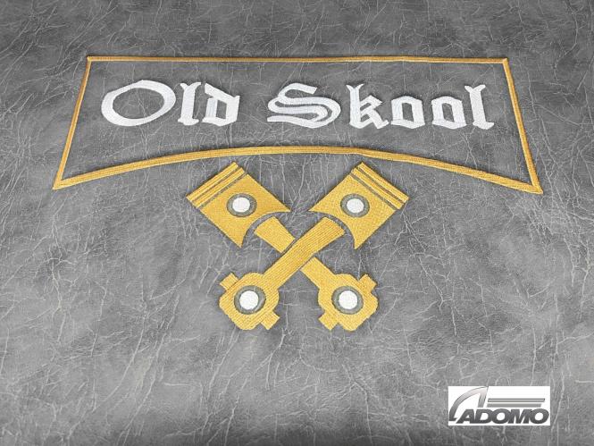 Kunstlederfußmatten für Man TGX ab 2020 grau, großes Logo 