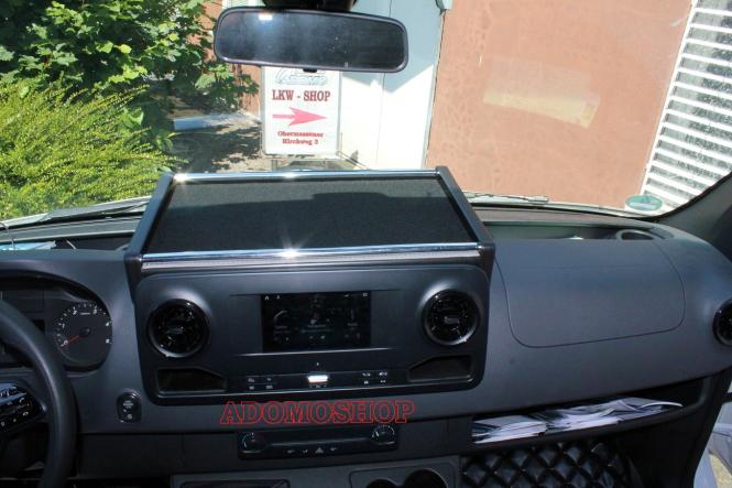 Ablagetisch für Mercedes Sprinter-Crafter ab 2019, Nickelumrandung 