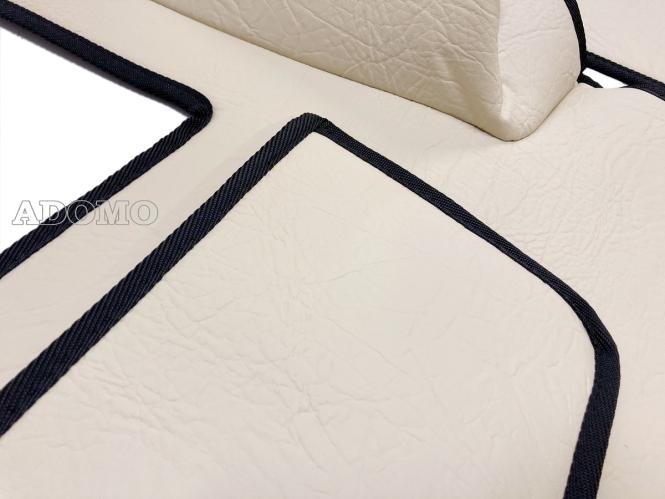 Kunstlederfußmatten für Man TGX 2018 - 2020 beige - glatt, Umr. schwarz 