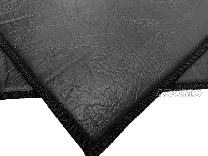 Kunstlederfußmatten für Man TGX 2018 - 2020 schwarz - glatt, Umr. schwarz 