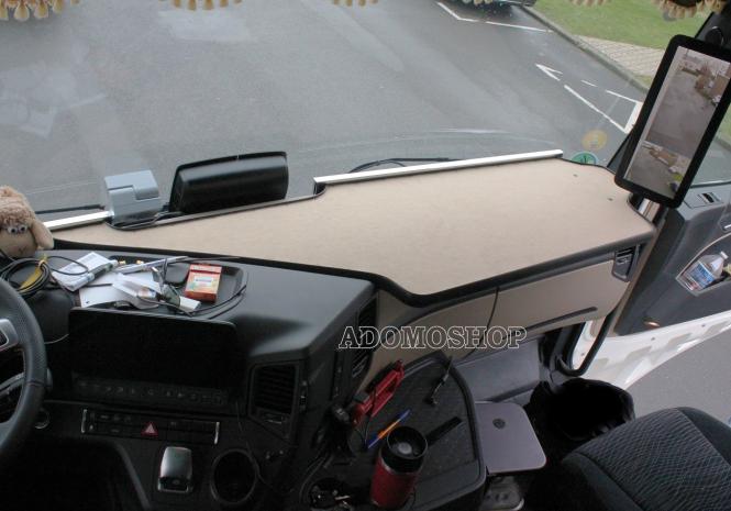 Lkw Tisch für Actros MP5 und  MP4, beige 