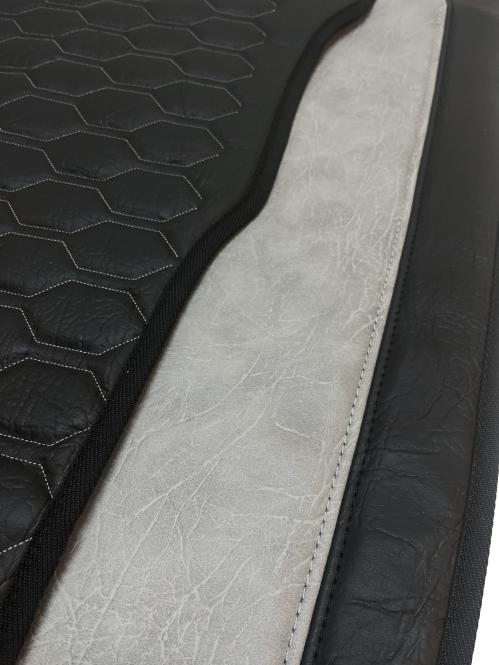 Kunstlederfußmatten mit Sitzsockel für DAF ab 2021 XG, XG+ luftgefedert grau - schwarz GLATT 