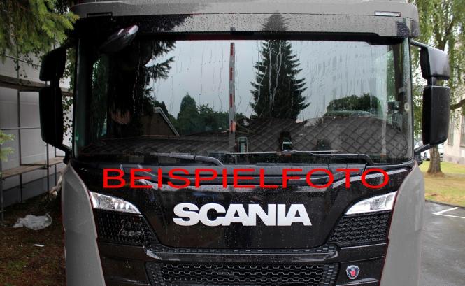 Amaturenabdeckung aus Kunstleder für Scania S und New Generation ab 2017  blau-matt 