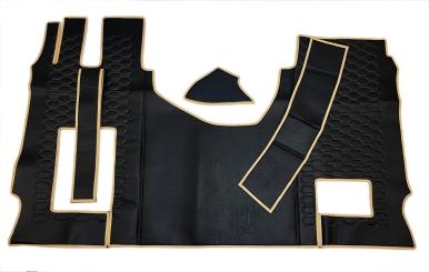 Kunstlederfußmatten mit Sitzsockel 13 cm für MP5 MP4 ACTROS L ab 2024 schwarz - glatt klappbar