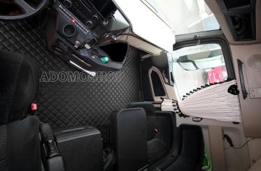 Kunstleder Fußmatten Set für  MP5 MP4 ACTROS L ab 2024 Solostar, schwarz-matt