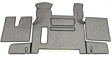 Kunstlederfußmatten für Man TGX 2018 - 2020 grau - glatt, Umr. schwarz