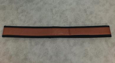 Fahrer Sockelverkleidung für den niedrigen Sitzockel -8cm. GLATT, braun