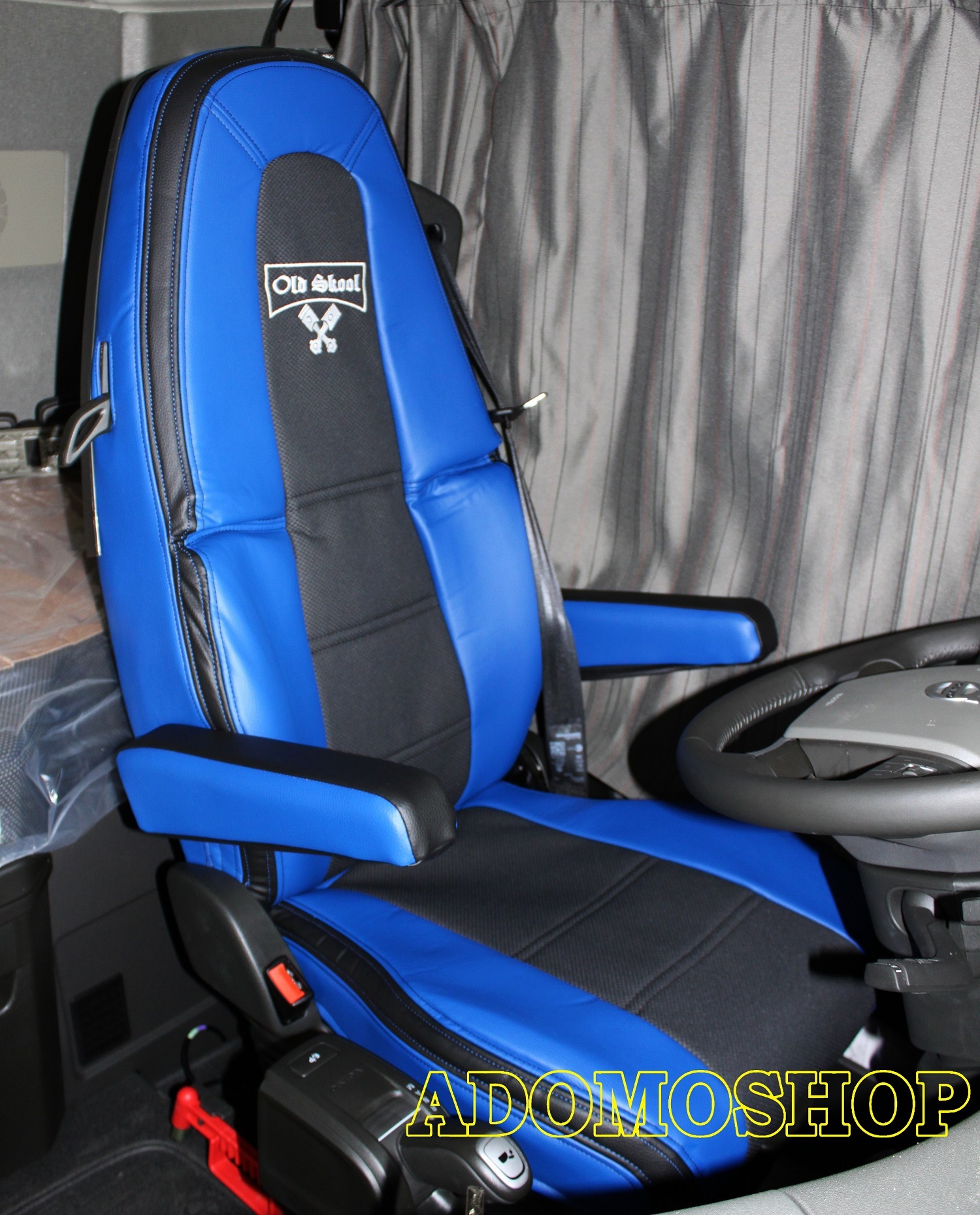 Sitzbezüge aus Kunstleder für Volvo FH4 und FH5 blau-schwarz, Beifahrersitz  ohne Armlehnen