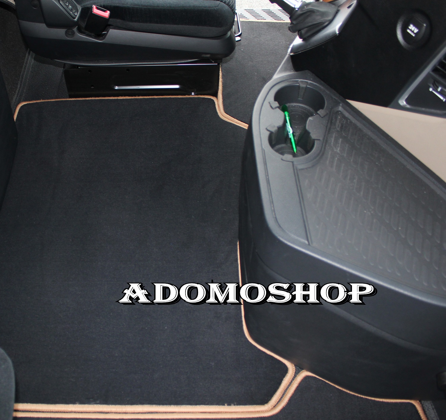Adomo Lkw Shop Lkw Fussmatten Fur Actros Mp5 Und Mp4 Velour